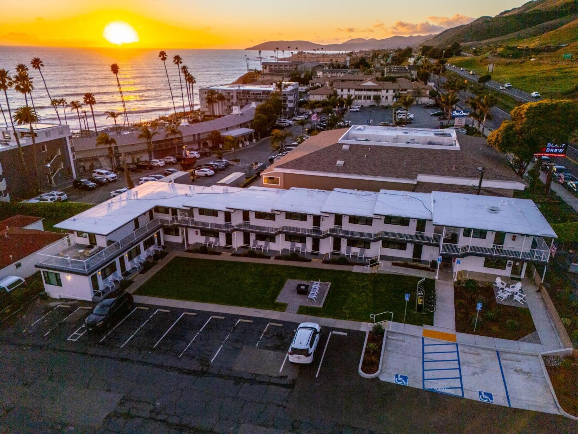 פיסמו ביץ' Tides Oceanview Inn And Cottages מראה חיצוני תמונה